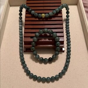 Sophisticated Blue green Jade Necklace and Bracelet Set